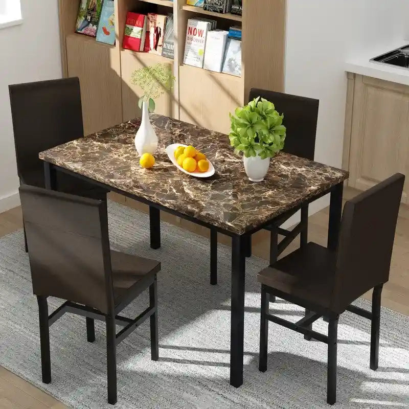Set da pranzo di 5 pezzi con tavolo effetto marmo e 4 sedie imbottite in pelle PU