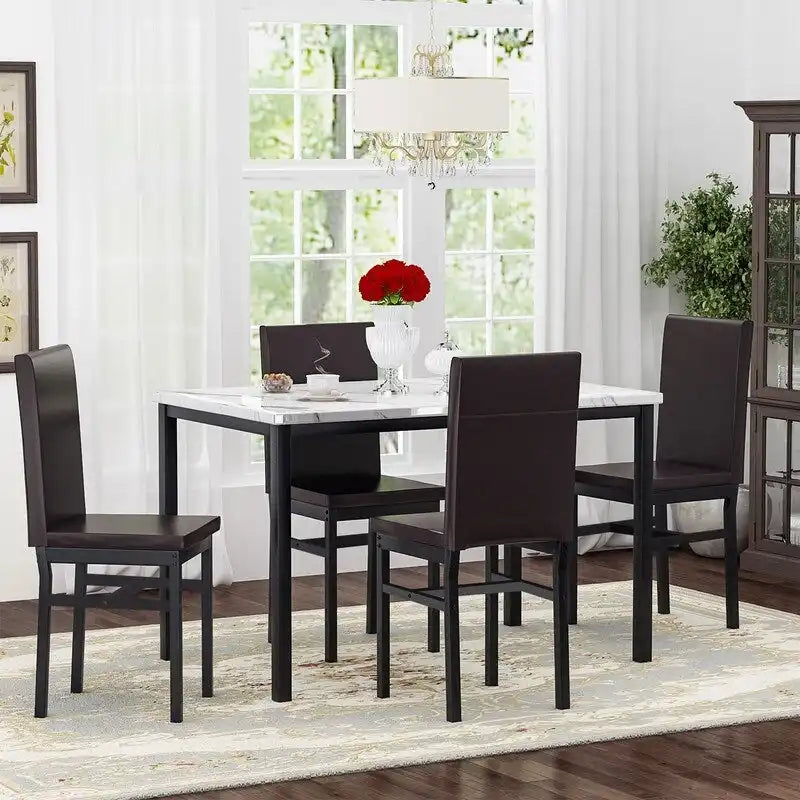 Set da pranzo di 5 pezzi con tavolo effetto marmo e 4 sedie imbottite in pelle PU