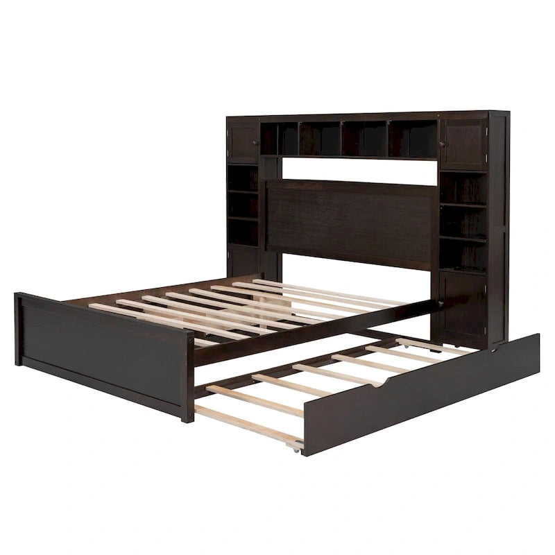 Letto matrimoniale in legno con armadio, mensola e prese integrate, color espresso